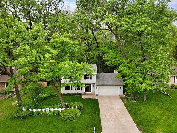 3rd image of 510 Glenview Dr