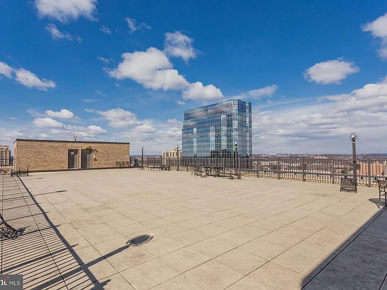 3705 S George Mason Dr #2504S — Photo 41