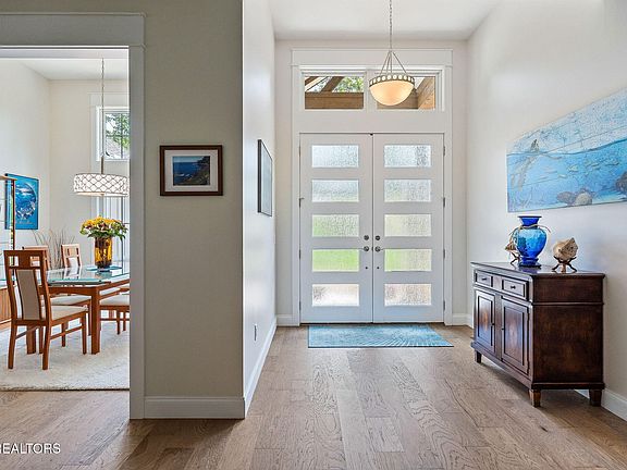 3rd image of 149 Chestnut Ridge Ln