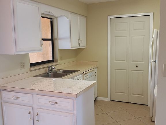 4th image of 12523 Orangewood Ct