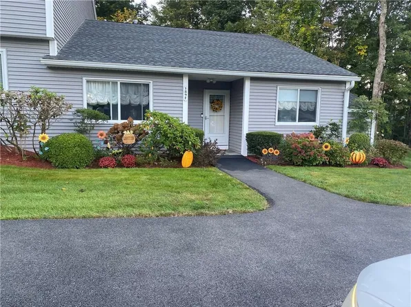 189 Long Hill Drive #F, Yorktown Heights, NY 10598