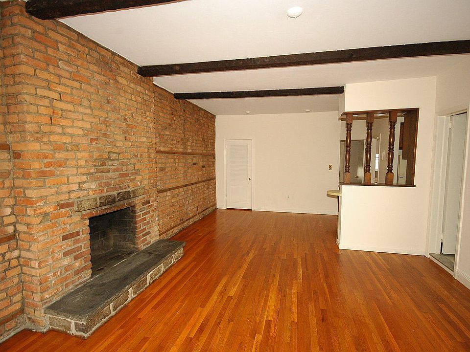 1st image of 70 Morton St #2