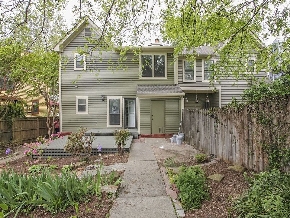 2nd image of 932 Russell St #A