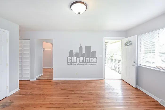 1213 Taylor Dr E — Photo 8