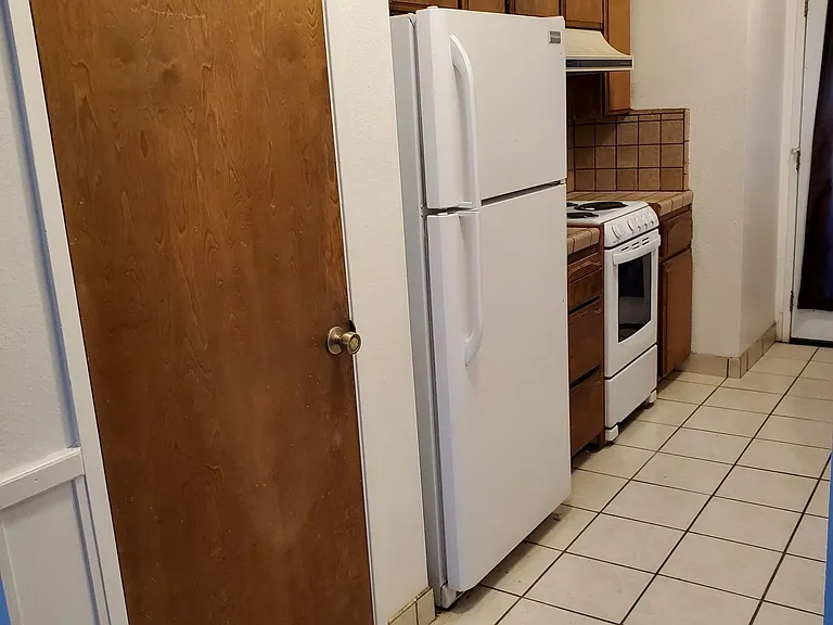 248 E El Paso Ave — Photo 6