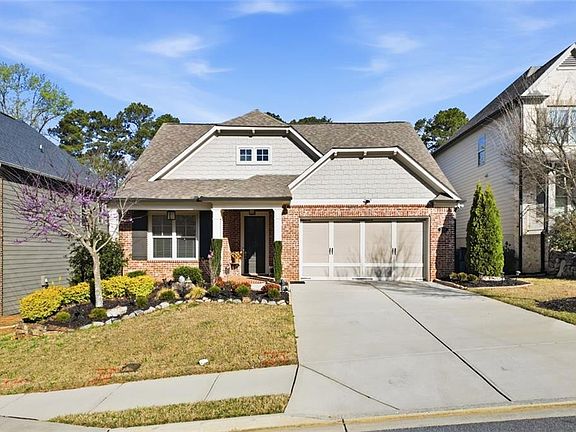3rd image of 240 Wildcat Ridge Dr