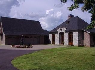 525 Lakeside Rd, Williamson, GA 30292