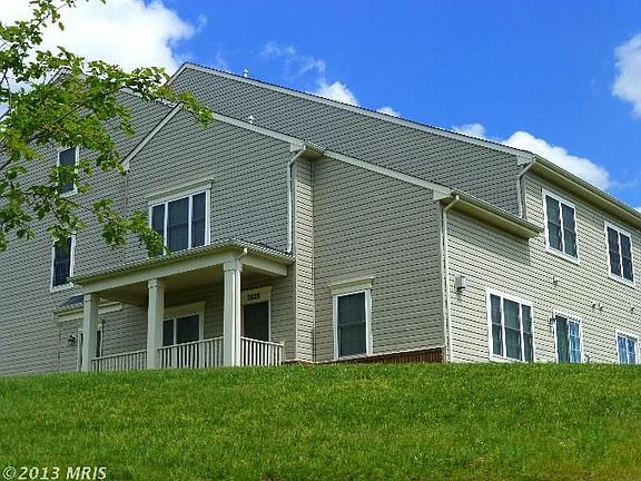 3rd image of 2828 Chinkapin Oak Ln #215
