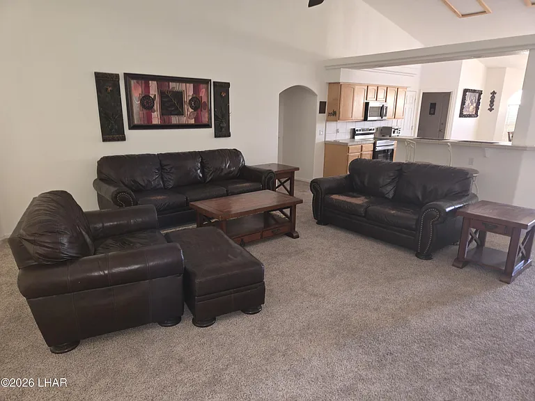 697 Paseo Granada — Photo 16