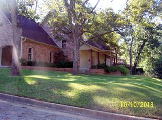 2304 Copeland Rd, Tyler, TX 75701