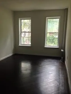 Rented by R New York | media 7