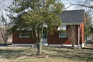 1st image of 334 Eastview Dr