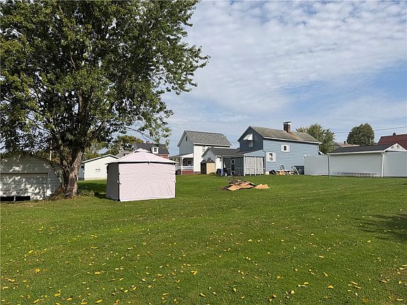 4th image of 1506 Thorpe St
