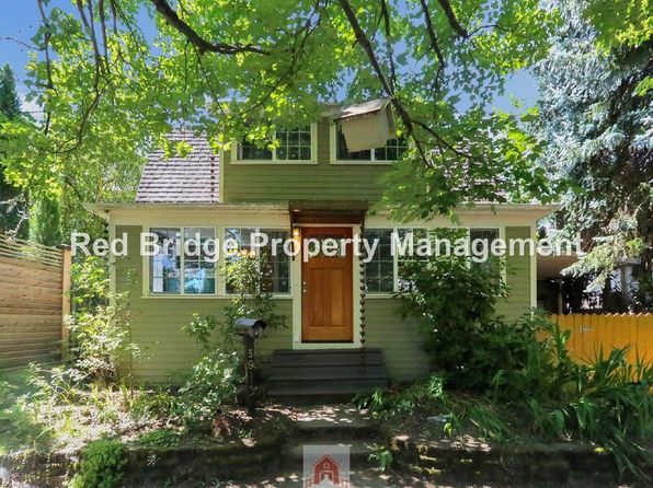 5915 SE 15th Ave