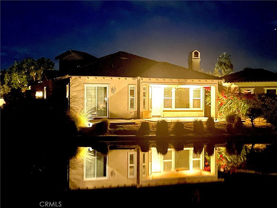 1st image of 7 Lake Como Ct
