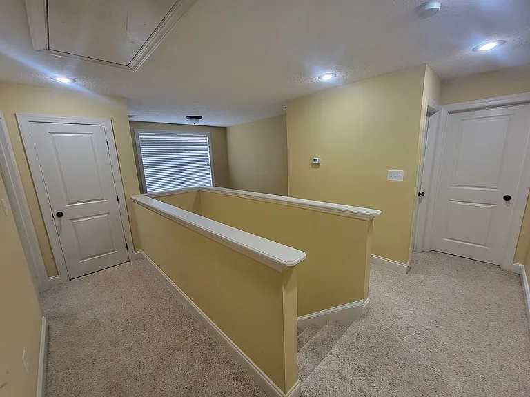 1010 Barrett Dr — Photo 21