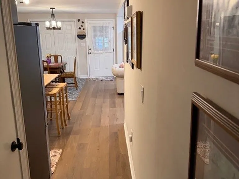 111 Cheshire Dr — Photo 12