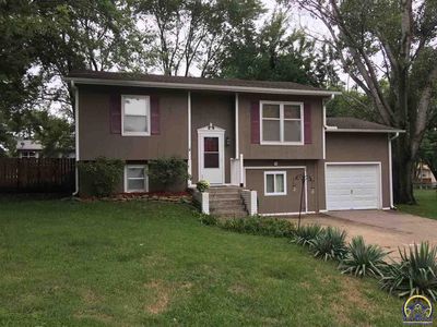 120 Milton Ct, Auburn, KS, 66402