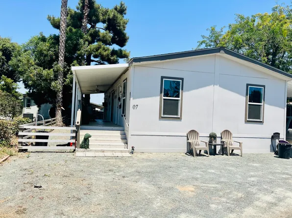 2400 W Midvalley Avenue #O7, Visalia, CA 93277