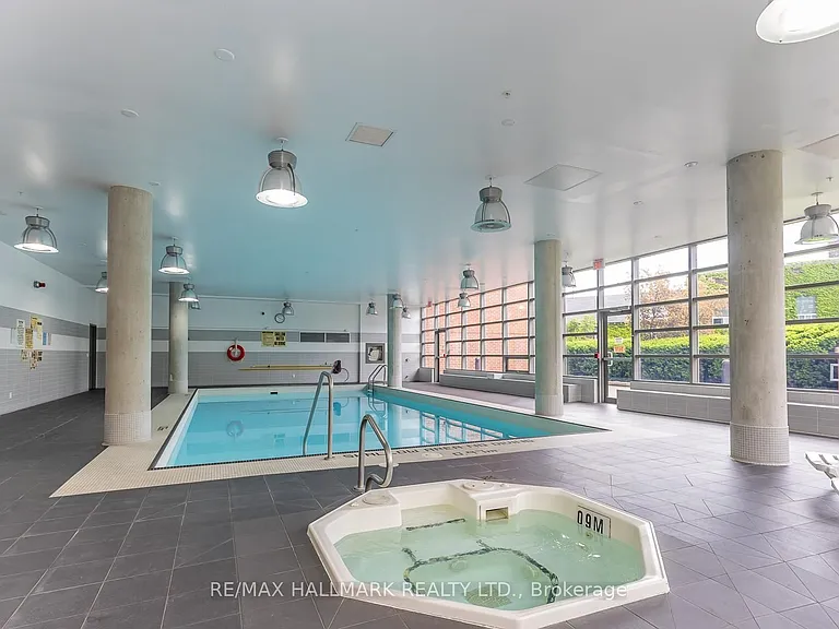 38 Joe Shuster Way W #709 — Photo 26
