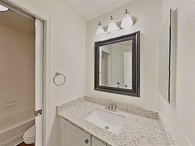 21182 N 62nd Ave — Photo 14