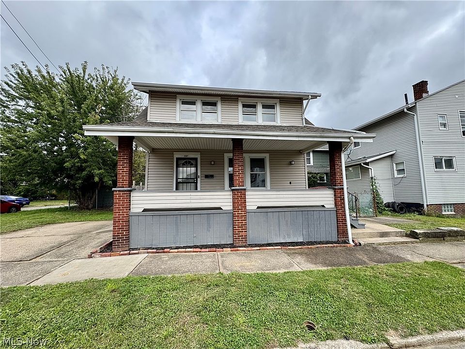 1st image of 2307 10th St SW