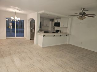 500 Penn Rd W, Lehigh Acres, FL 33936