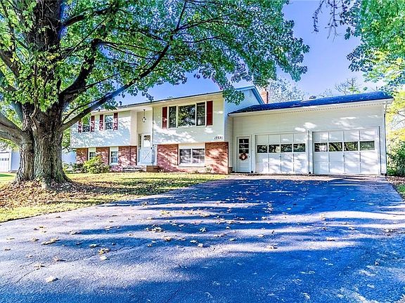 2nd image of 1777 Greenview Dr