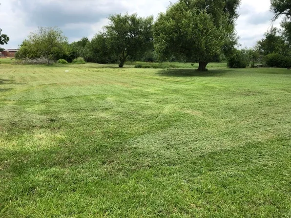 2175 1st St, Ingleside, TX 78362