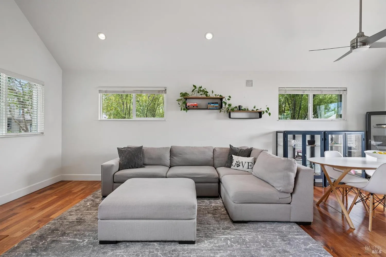 1455 Capri Avenue - Photo 11