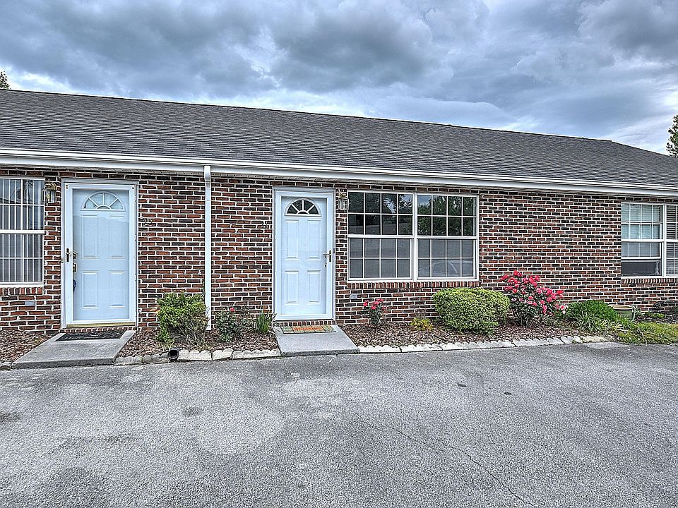 1st image of 21 Boone Hill Ct #0