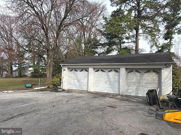 2nd image of 6500 Old Harford Rd