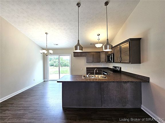5th image of 8076 Kepley Drive NE #16