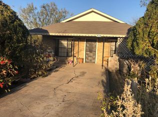 1715 Eidson Rd, Eagle Pass, TX 78852