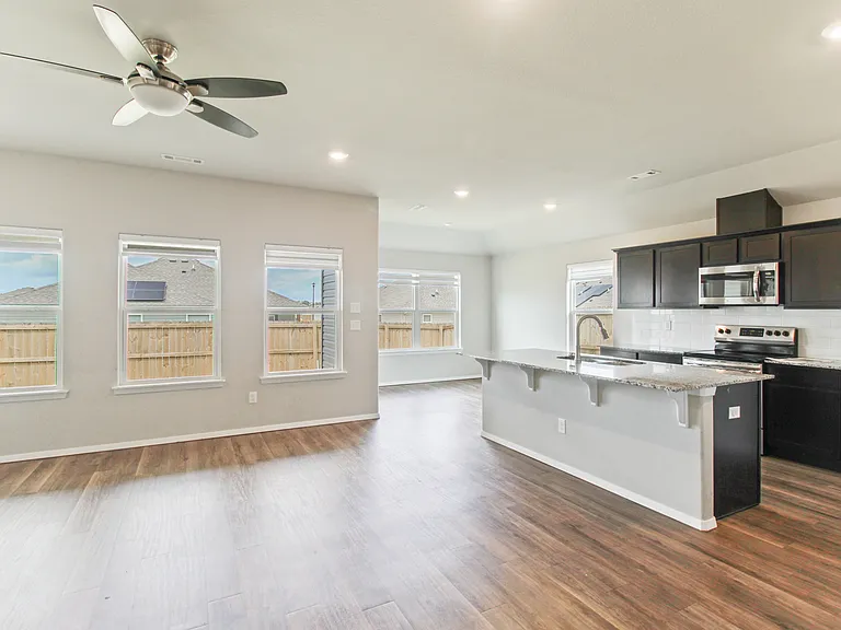 3700 S 1st Pl — Photo 3