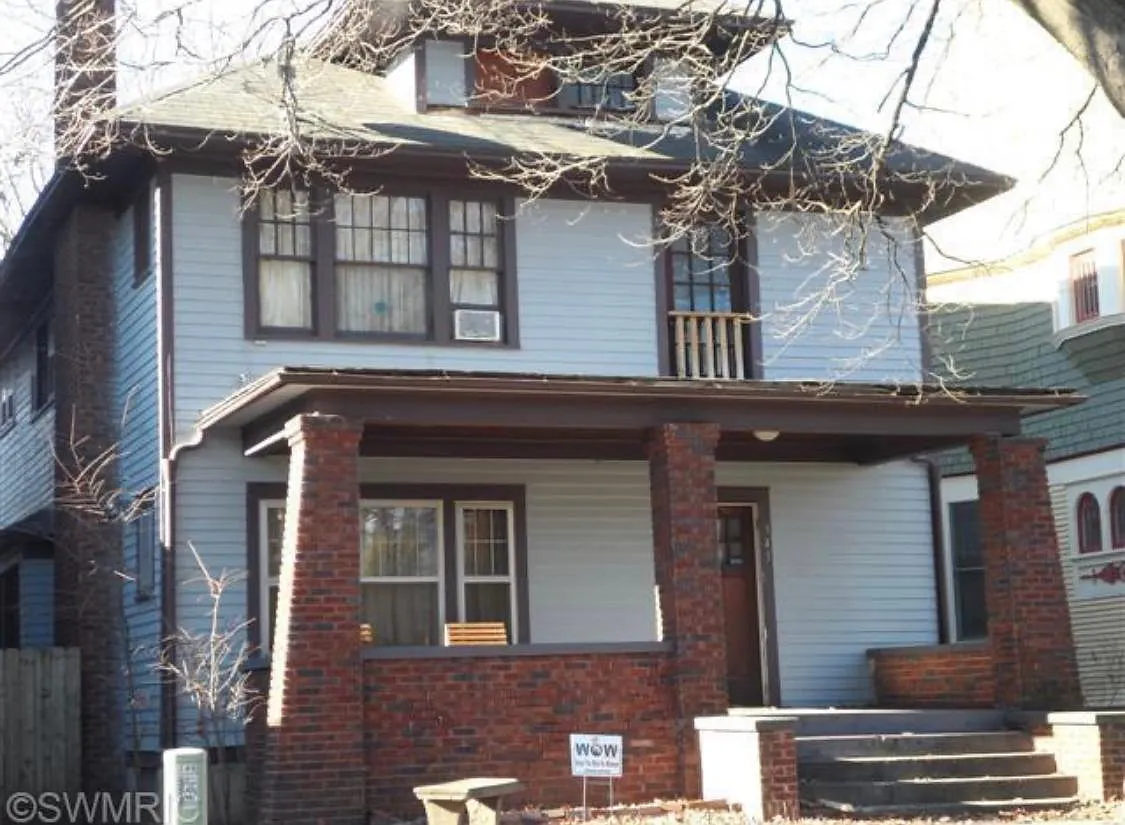 2 bed, $1,950 — Photo 1