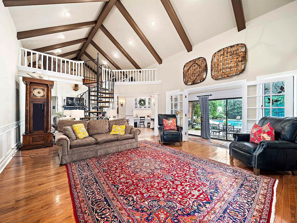 1st image of 106 Jackson Ln