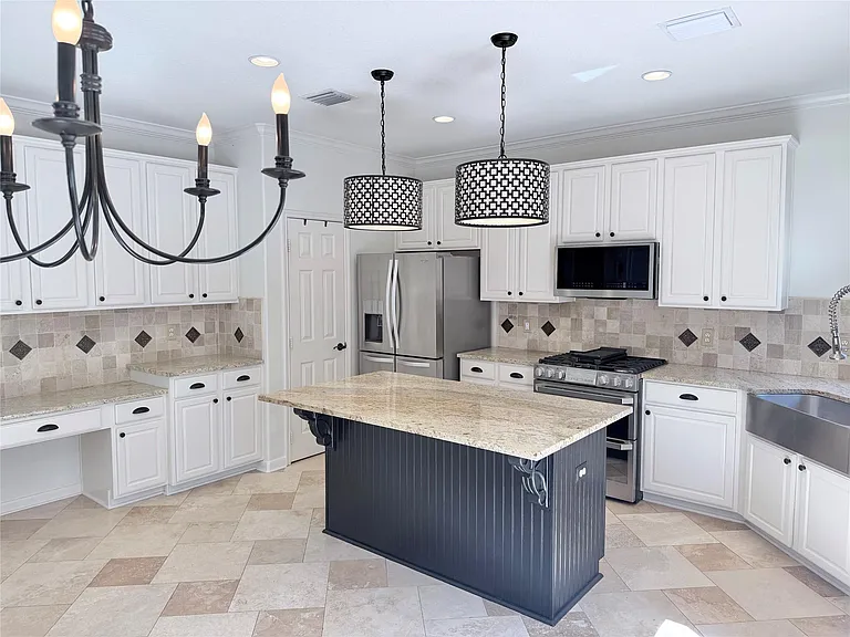 4907 Falls Canyon Ct — Photo 4