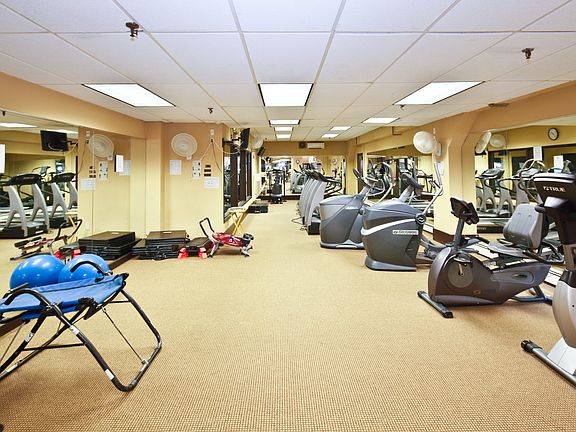 4th image of 1155 Warburton Ave APT 2F