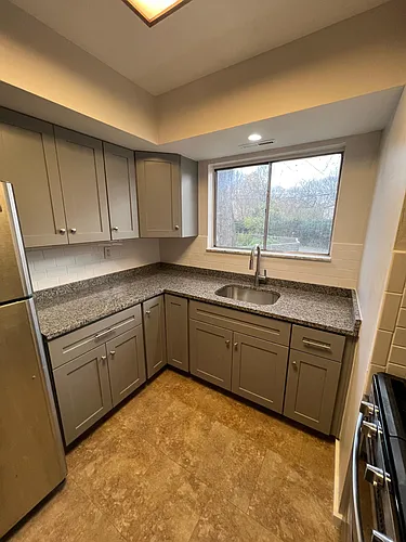 406 Rebecca Ave Photo 1