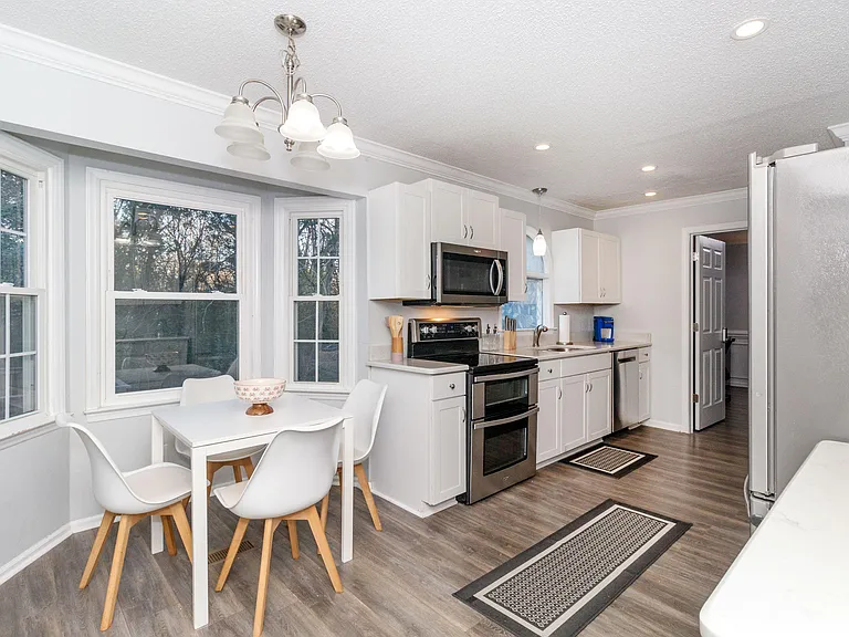 Lecline Cir NE — Photo 10