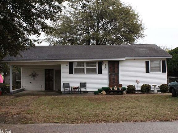 2nd image of 808 Olathe St