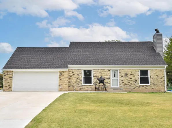 W165N10648 Wagon TRAIL, Germantown, WI 53022