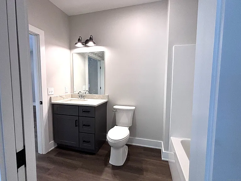 5 N Salem Rd #203 — Photo 8