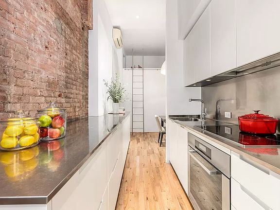 5th image of 23 10th St #214