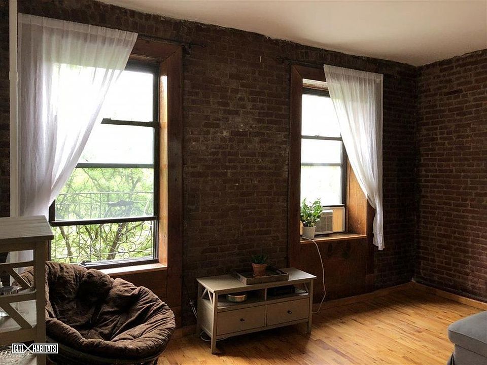 1st image of 1838 A C Powell Blvd APT 9