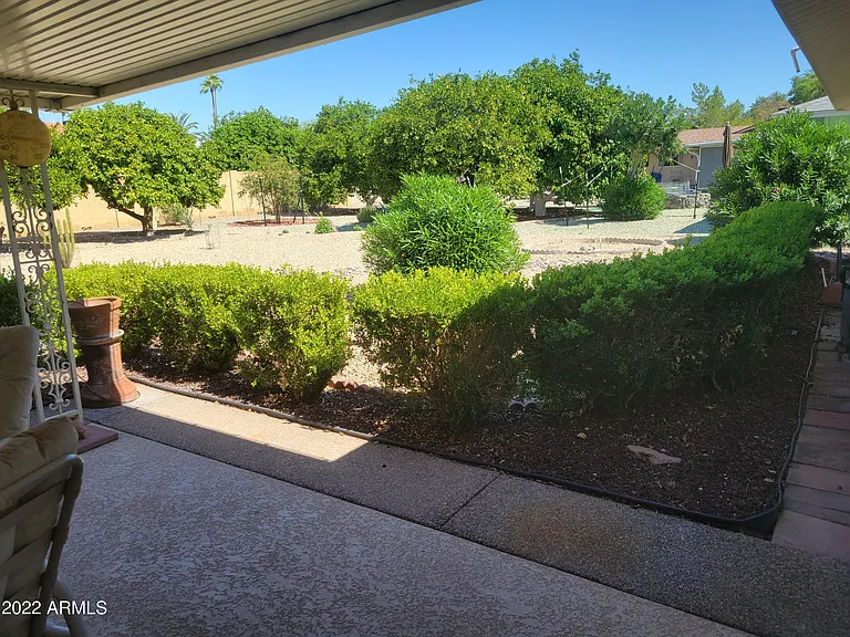 9714 W Hawthorn Ct — Photo 19
