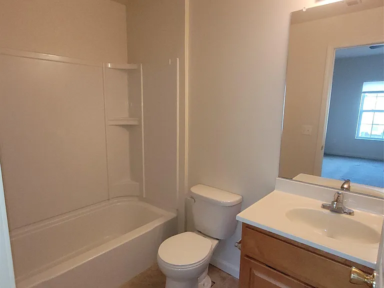 268 Ruth Ct — Photo 9