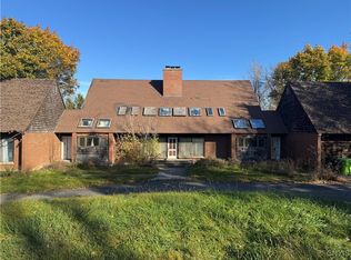 7253 Highbridge Rd, Fayetteville, NY 13066