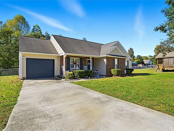 5th image of 3772 Cheshire Place Ct